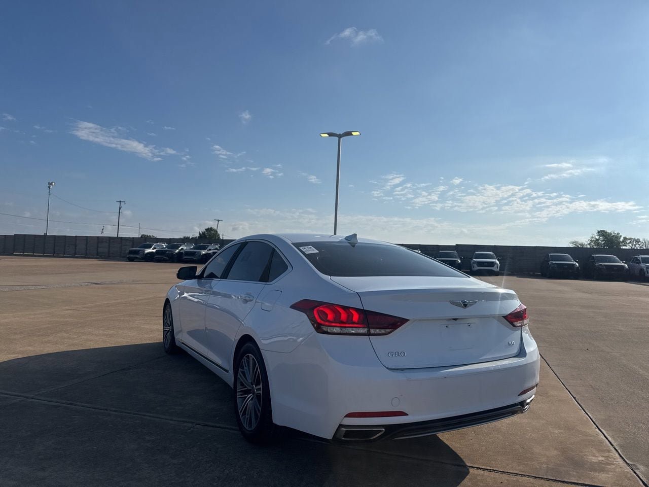 Used 2019 Genesis G80 3.8 RWD image 17