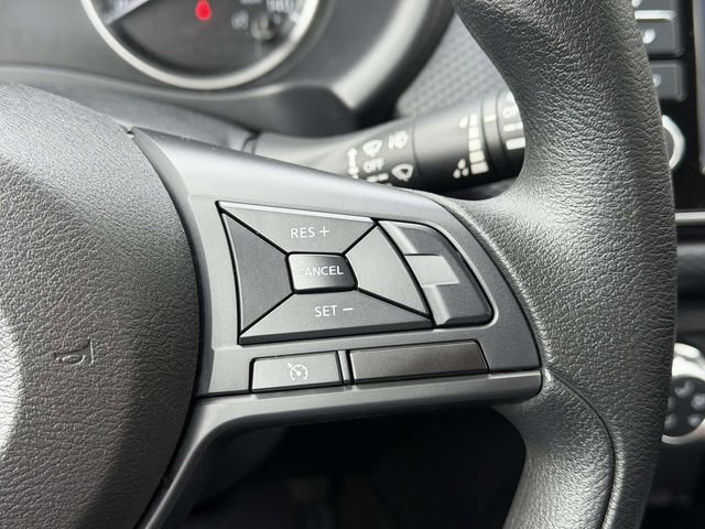 Used 2024 Nissan Kicks S image 19