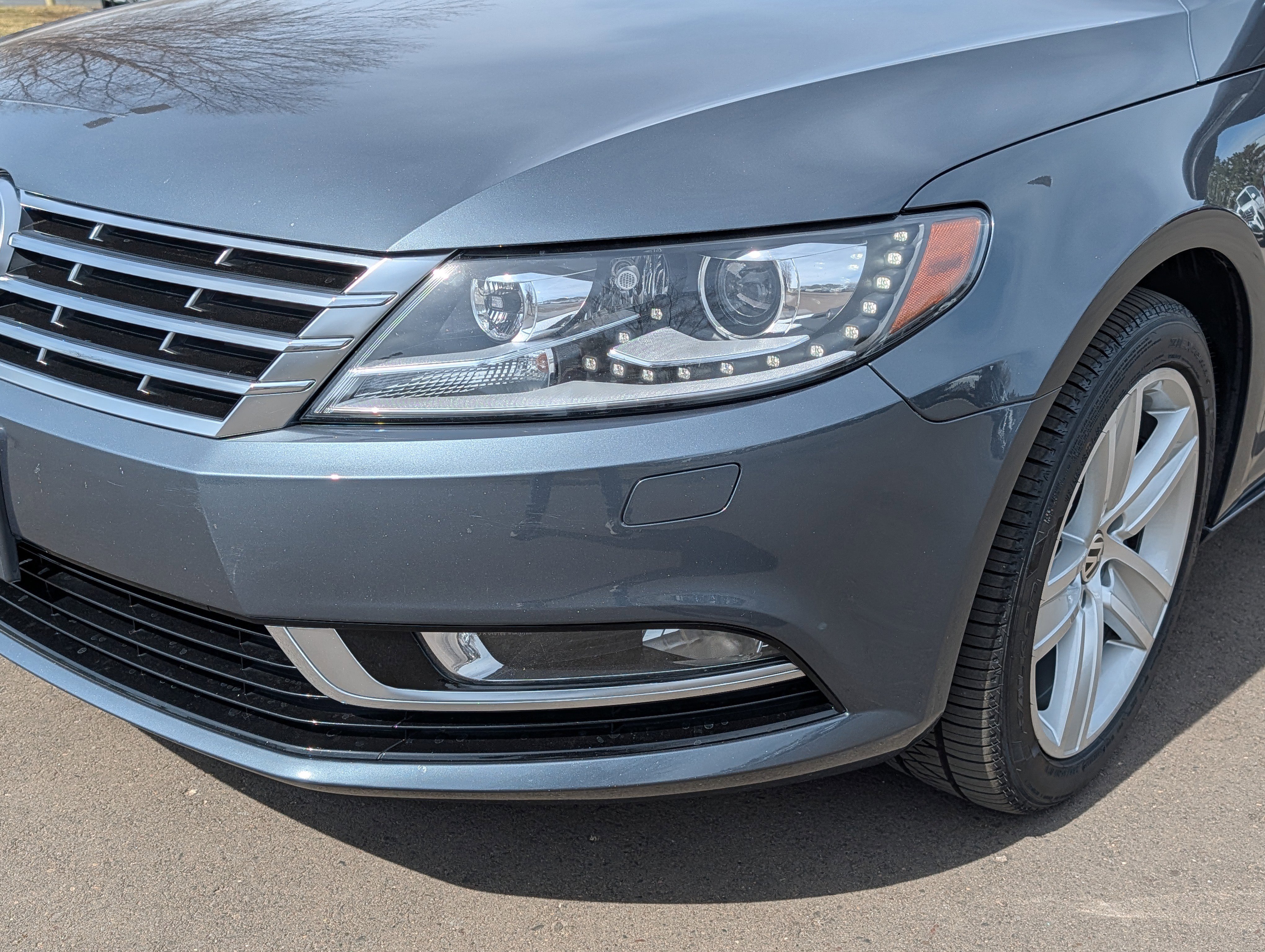 Used 2013 Volkswagen CC Sport image 16