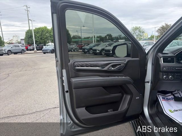 Used 2024 GMC Yukon Denali w/ Denali Reserve Package AWD/4WD image 32