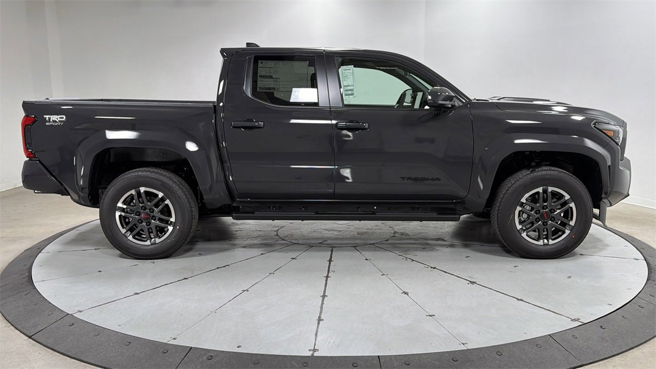 New 2026 Toyota Tacoma TRD Sport image 6