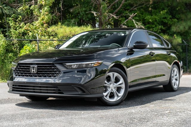 Used 2024 Honda Accord LX image 3