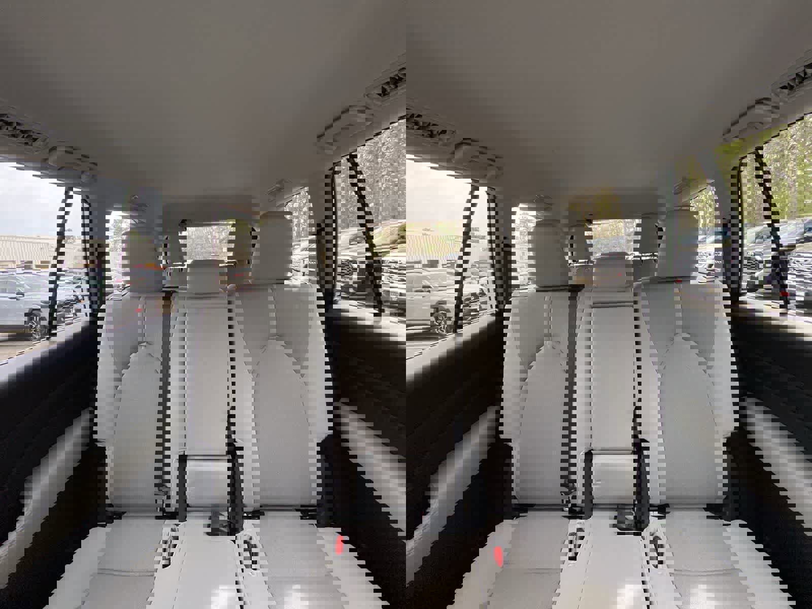 Certified 2025 Toyota Grand Highlander FWD image 28