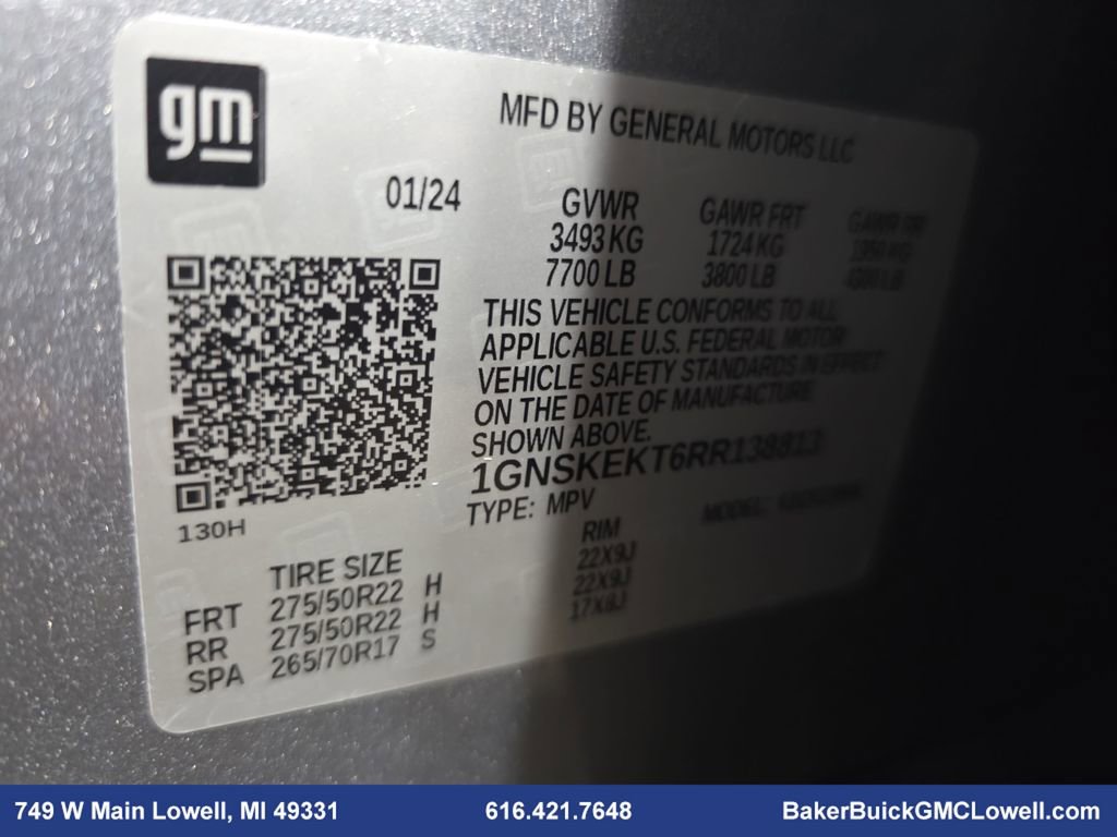 Used 2024 Chevrolet Suburban RST w/ Luxury Package image 35