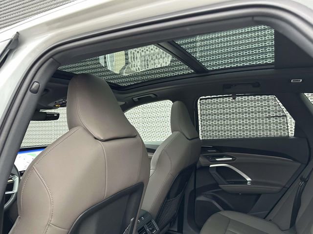 Certified 2025 Audi Q5 Premium Plus w/ Premium Plus image 18