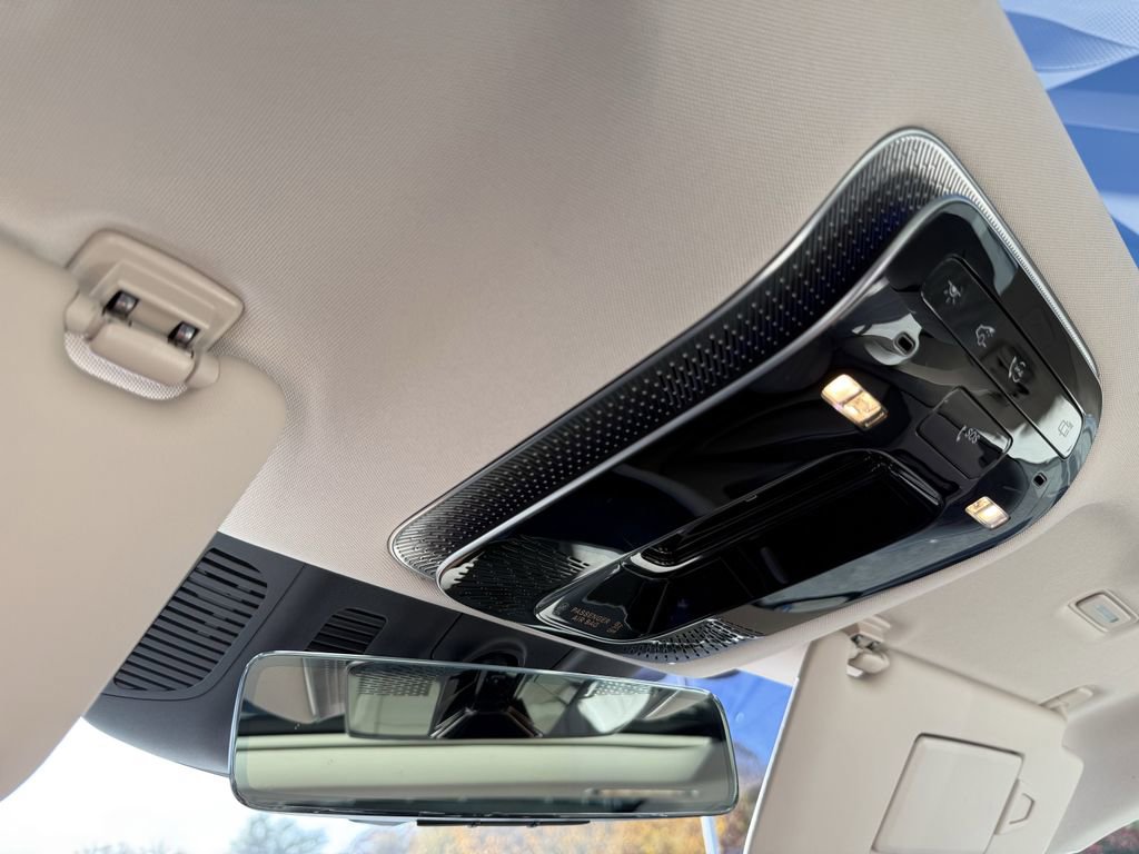 Used 2023 Mercedes-Benz EQS 580 4MATIC Sedan image 26