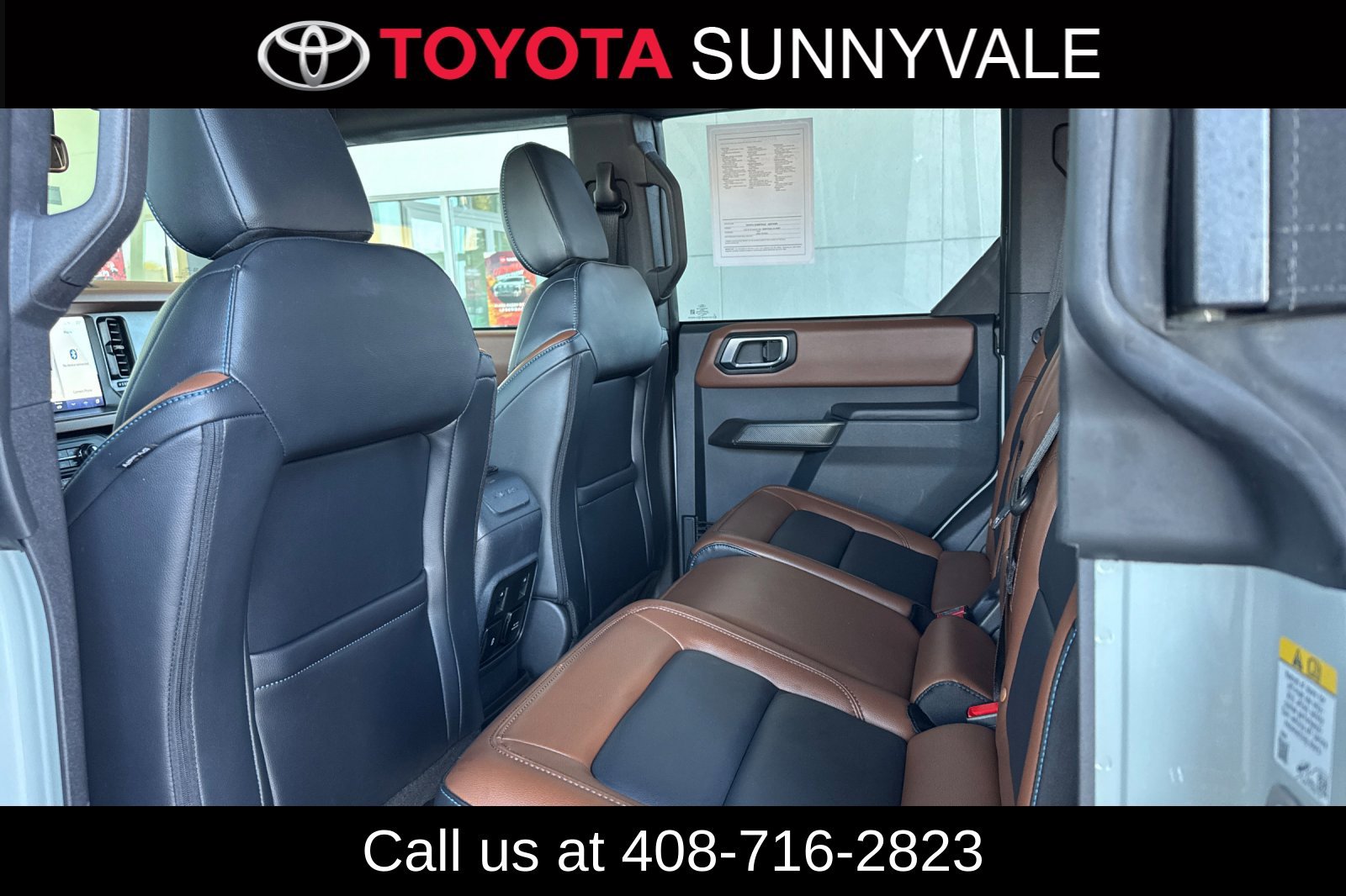 Used 2024 Ford Bronco Outer Banks AWD/4WD image 26