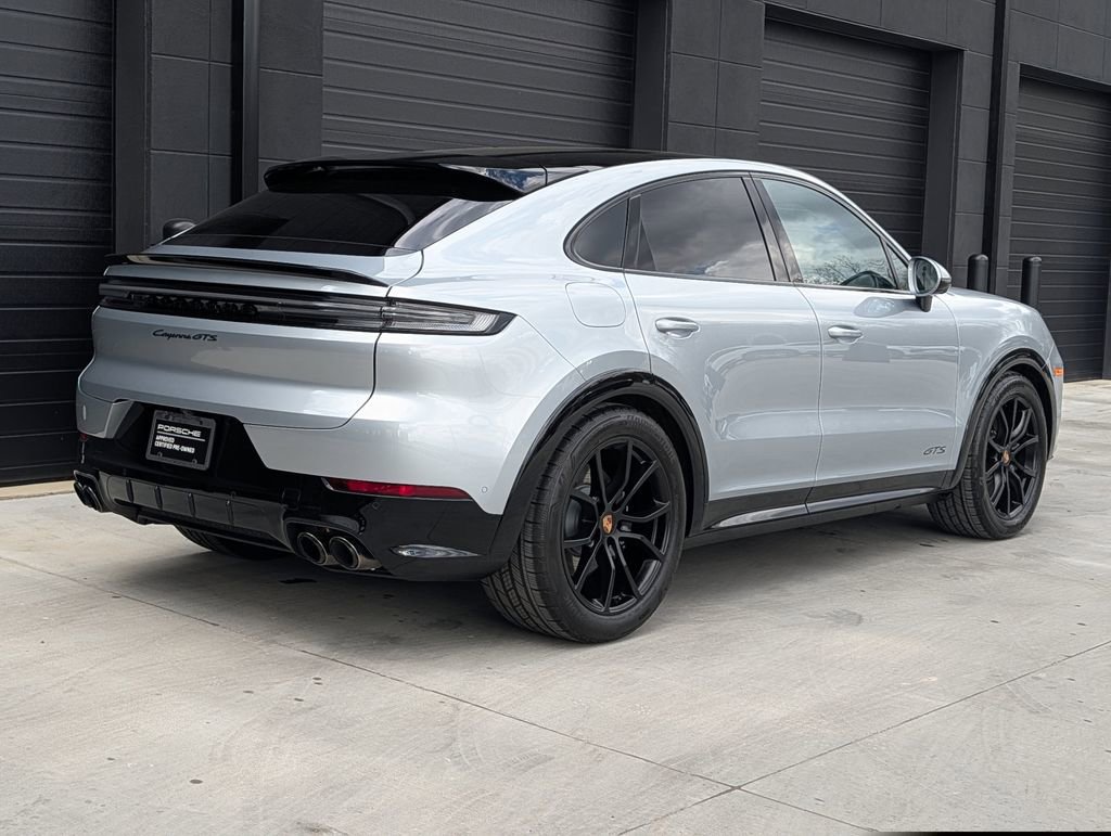 Certified 2025 Porsche Cayenne GTS image 9