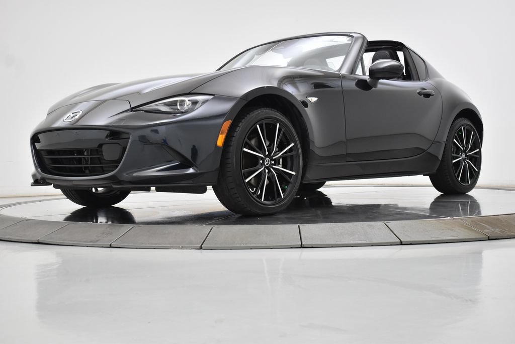 Used 2025 MAZDA MX-5 Miata RF Grand Touring RWD image 14