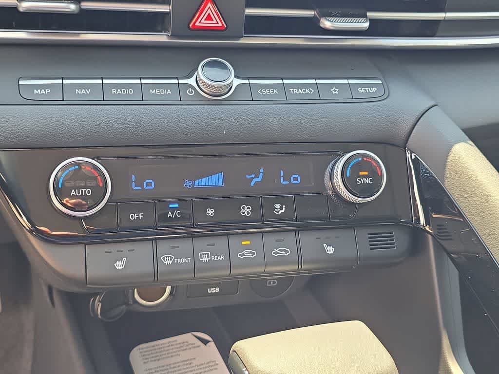 New 2026 Hyundai Elantra Limited FWD image 32