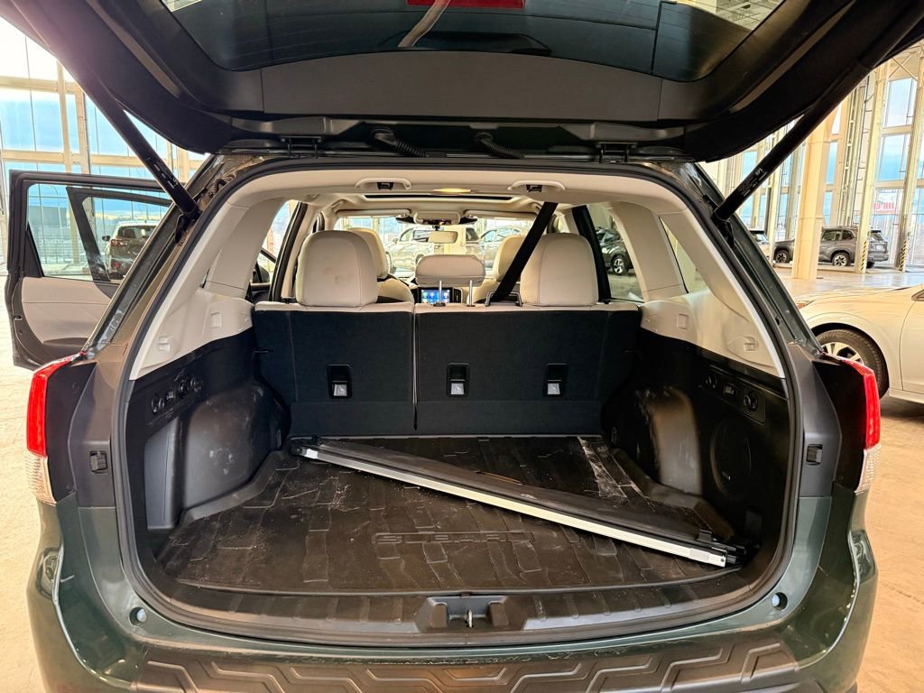 Used 2023 Subaru Forester Limited image 17