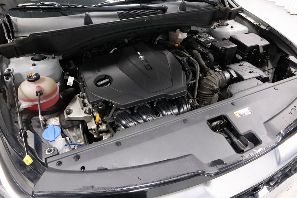 Used 2023 Kia Sportage SX image 18