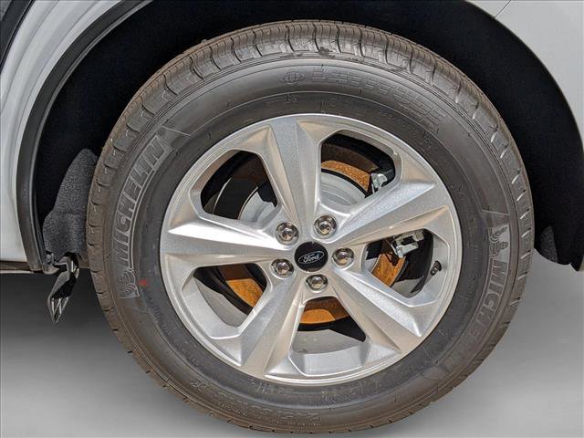 Used 2024 Ford Edge SE image 8