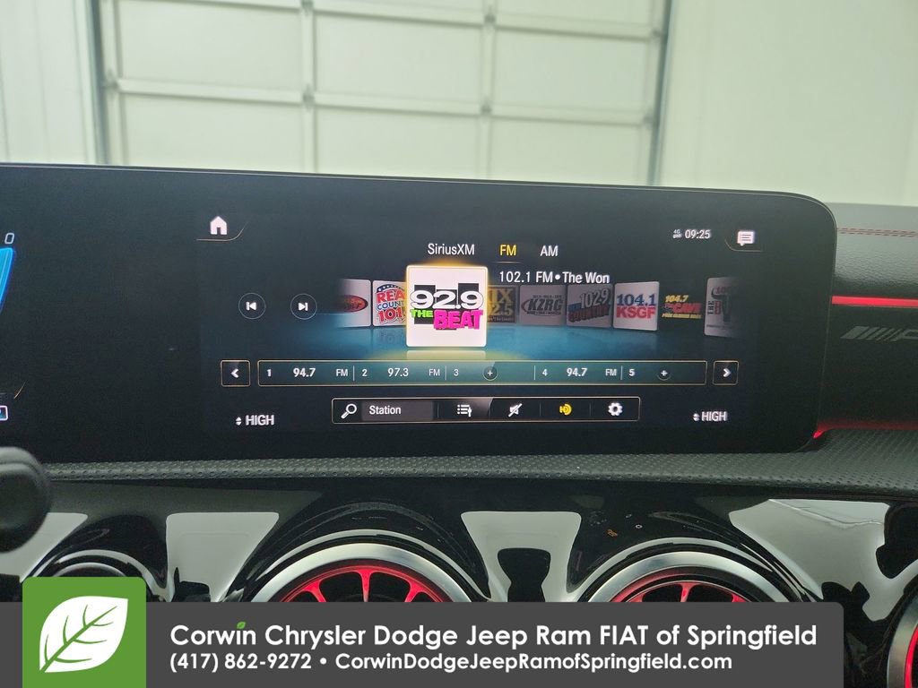 Used 2022 Mercedes-Benz CLA 35 AMG 4MATIC image 24