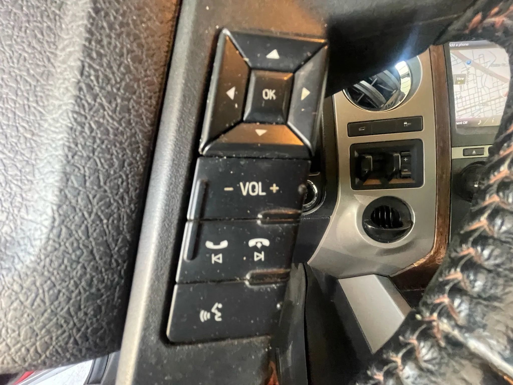 Used 2015 Ford Expedition EL King Ranch image 19