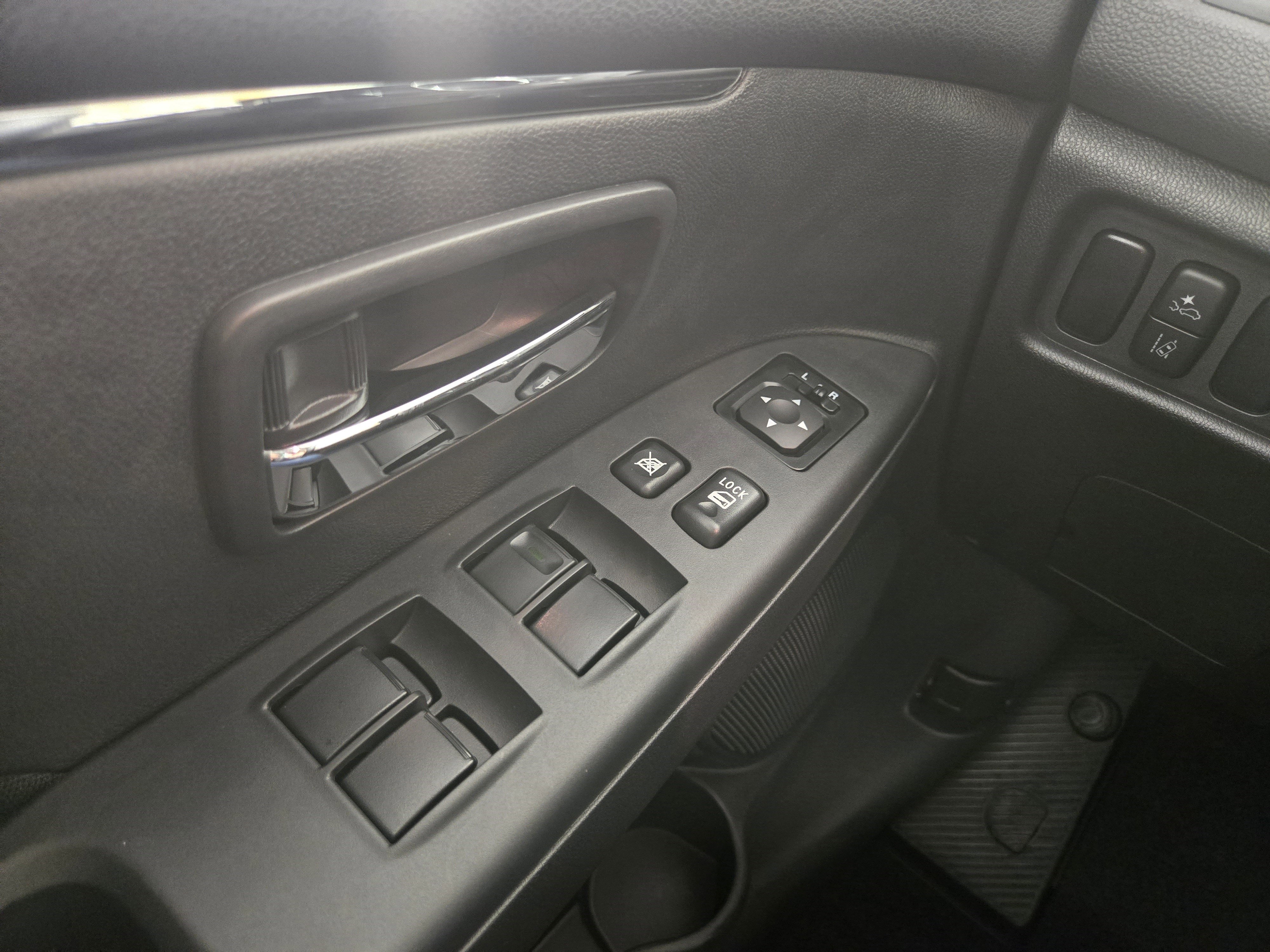 New 2025 Mitsubishi Outlander Sport ES image 24