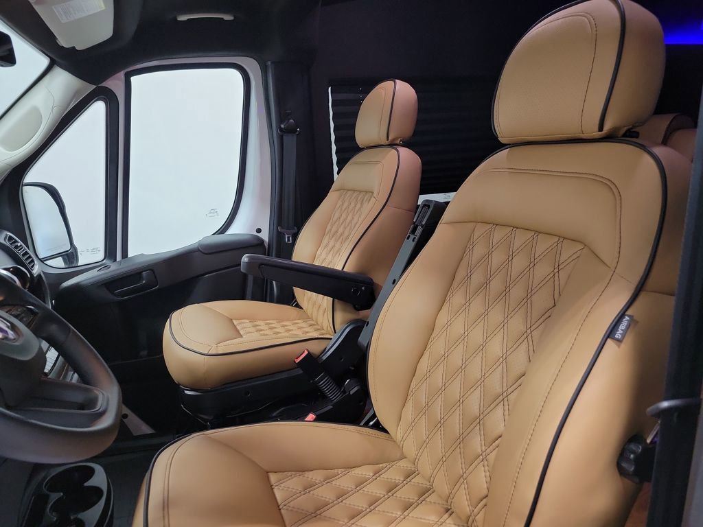 Used 2024 RAM ProMaster 3500 image 4