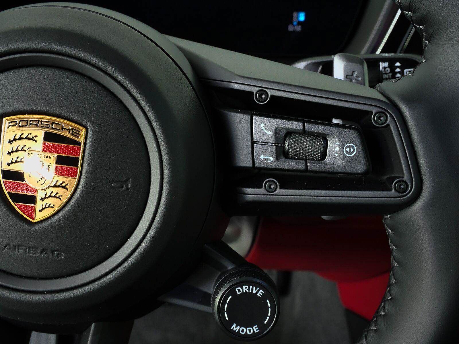 New 2026 Porsche Cayenne AWD/4WD image 12