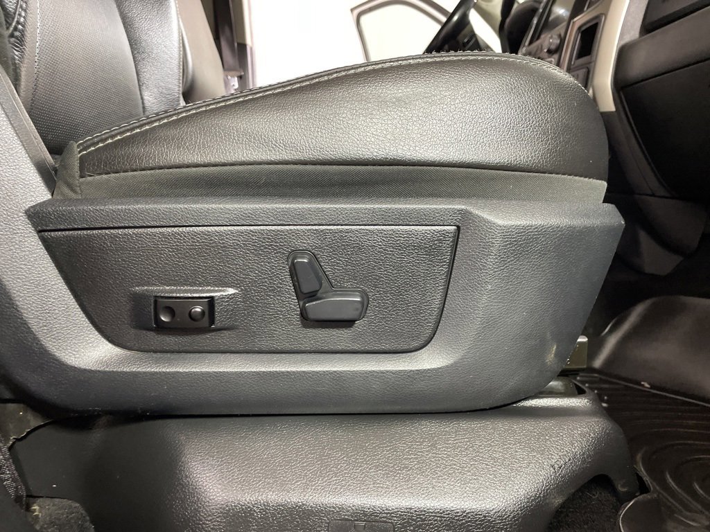 Used 2014 RAM 3500 Laramie image 23