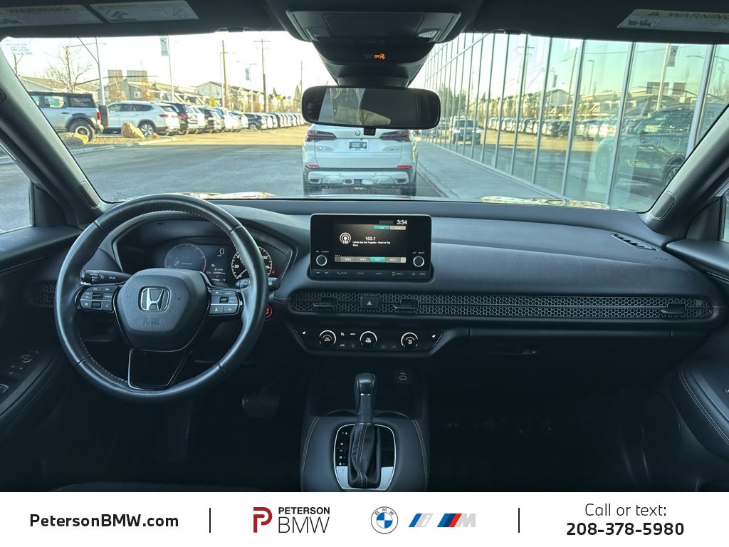 Used 2024 Honda HR-V Sport image 2