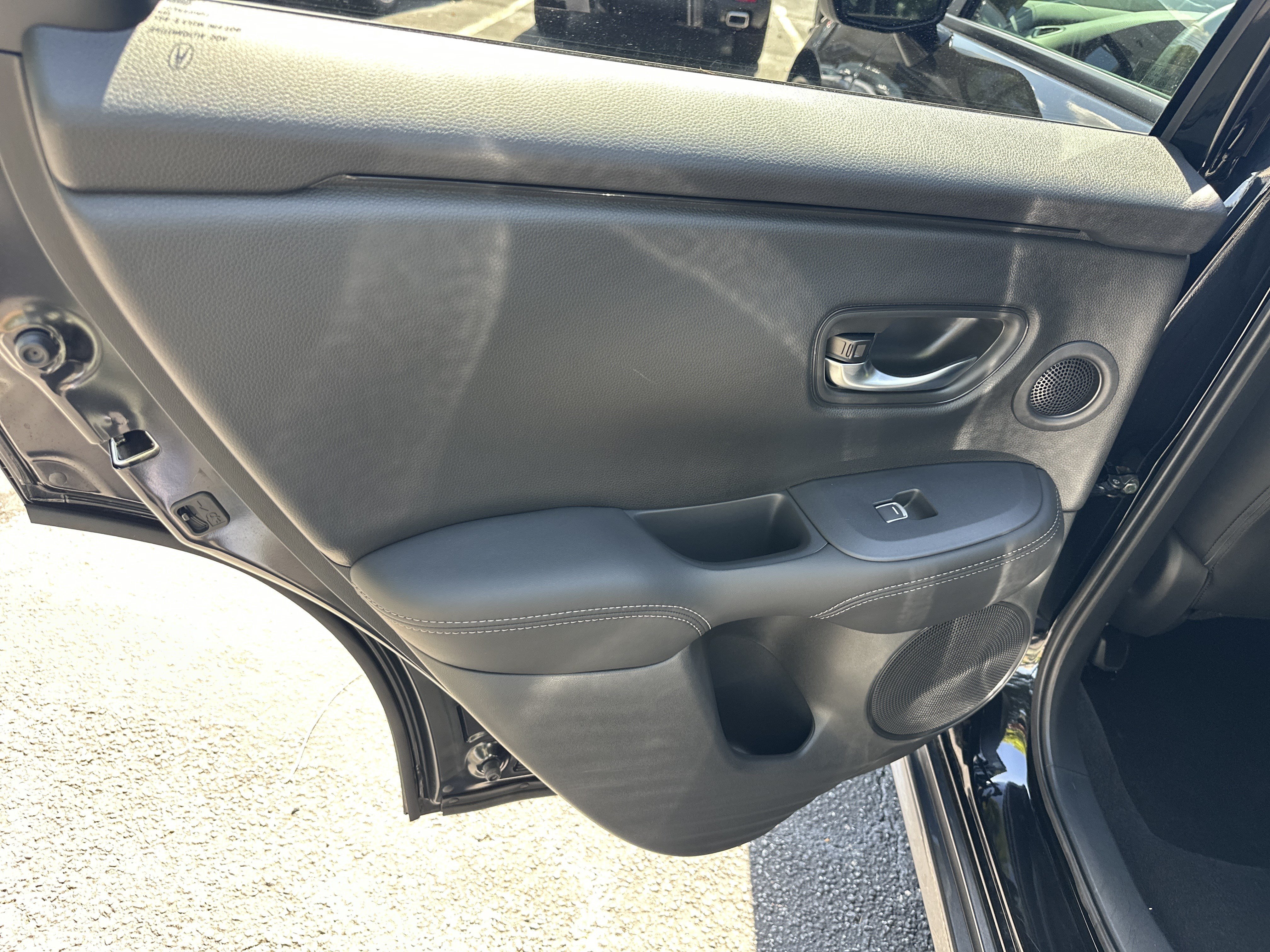 Certified 2025 Acura ADX FWD image 25