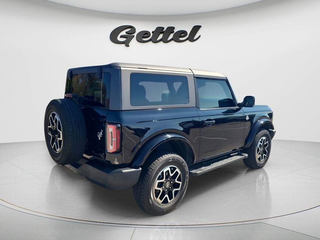 Used 2022 Ford Bronco Outer Banks image 5