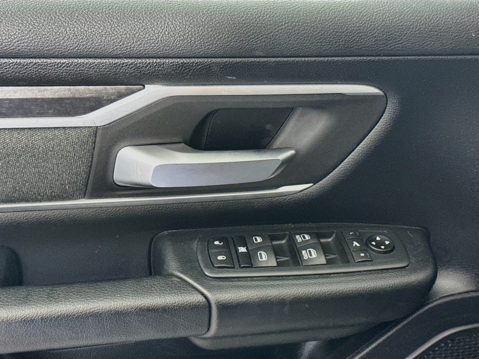 Used 2020 RAM 1500 Big Horn AWD/4WD image 24