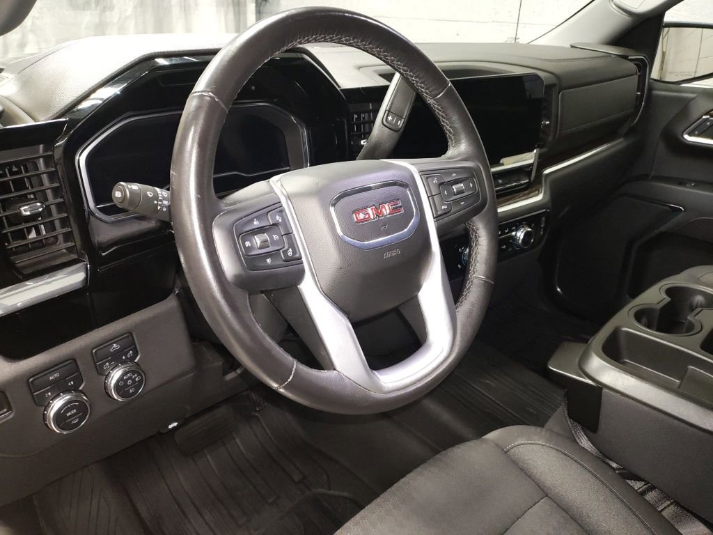 Used 2022 GMC Sierra 1500 Elevation image 24