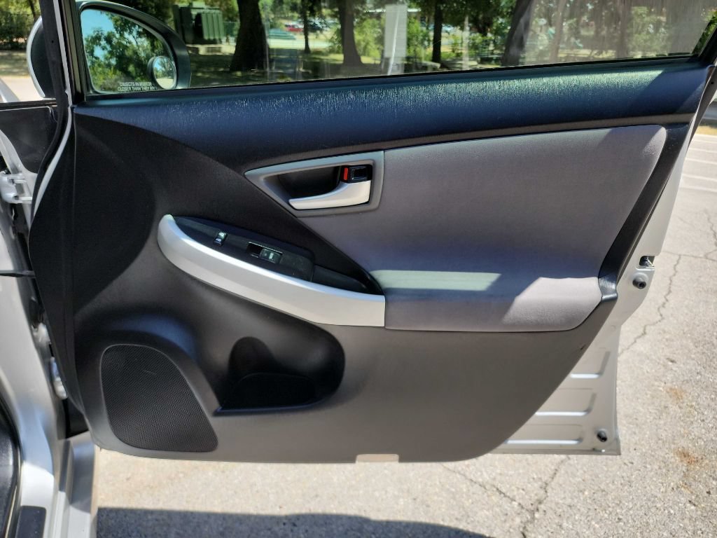 Used 2012 Toyota Prius Two FWD image 31