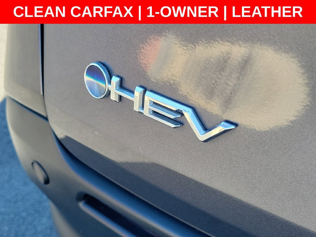 Used 2025 Toyota Sienna XLE FWD image 9
