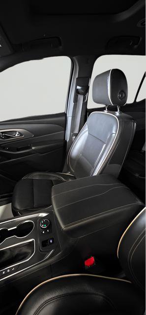 Used 2023 Chevrolet Traverse Premier w/ Redline Edition AWD/4WD image 24