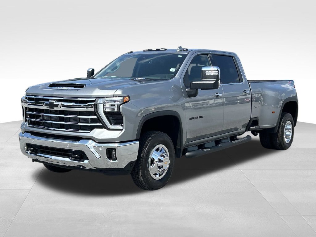 New 2026 Chevrolet Silverado 3500 LTZ w/ LTZ Plus Package AWD/4WD image 8
