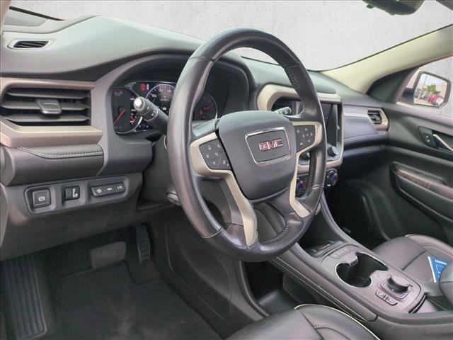 Used 2021 GMC Acadia Denali w/ Denali Technology Package image 10