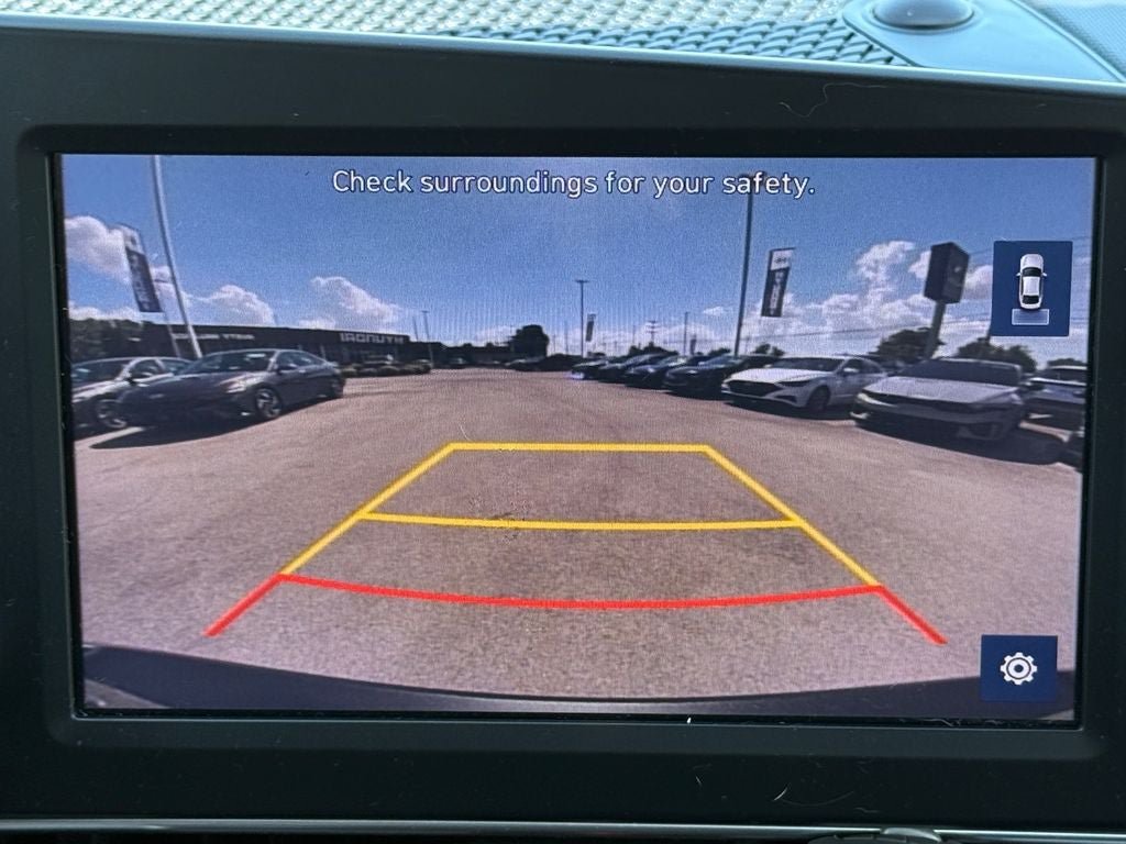 Used 2022 Hyundai Elantra SEL FWD image 28