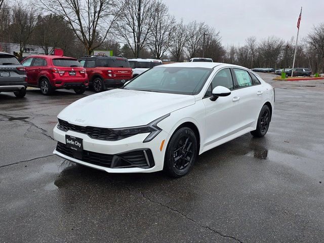 New 2026 Kia K5 LXS image 3