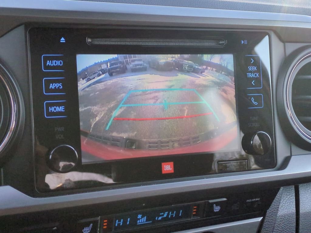 Used 2019 Toyota Tacoma Limited image 21