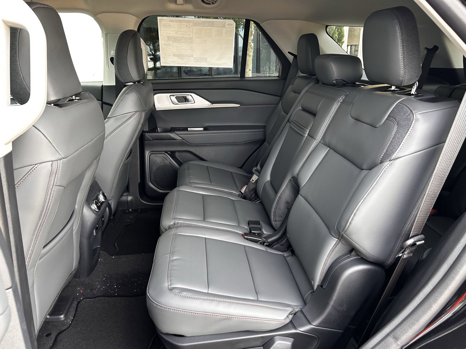 New 2026 Ford Explorer Active w/ Active Comfort Package RWD image 23