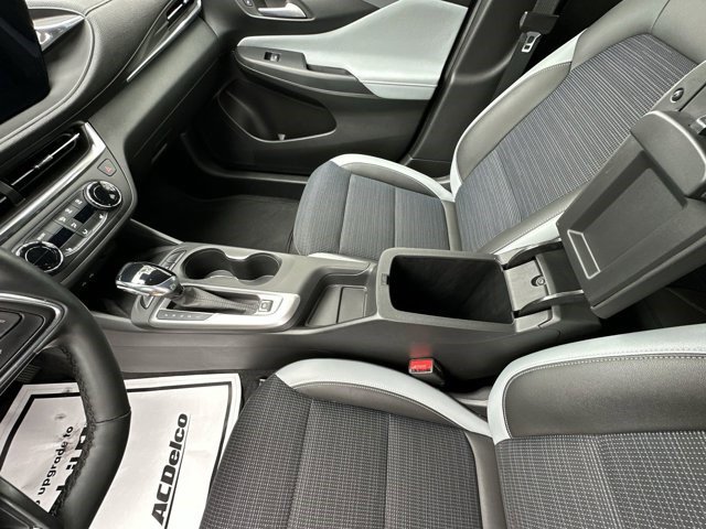 Certified 2024 Buick Envista Preferred w/ Convenience I Package image 28