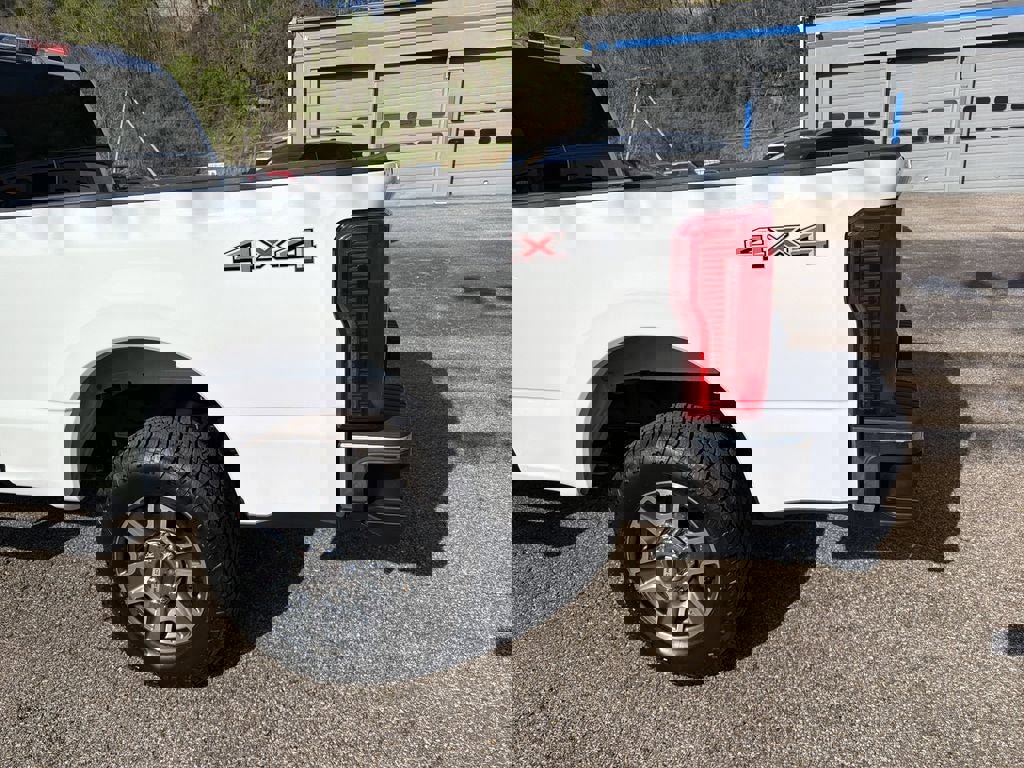 Used 2025 Ford F250 XLT image 7