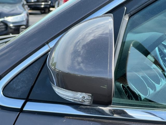 Used 2012 Buick Enclave Leather FWD image 36