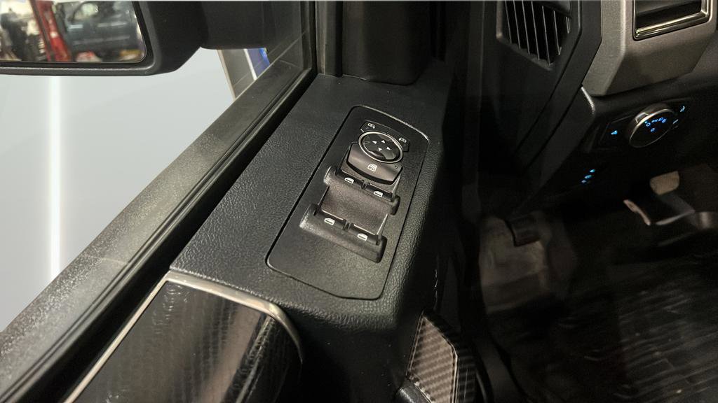 Used 2017 Ford F150 Raptor w/ Equipment Group 801A Mid image 19