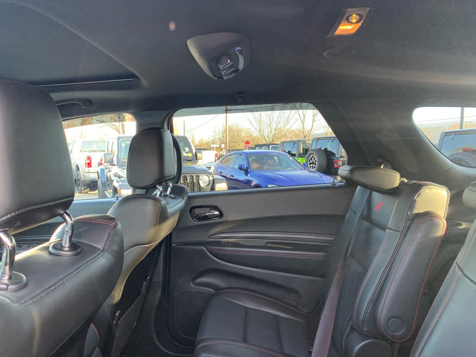 Used 2025 Dodge Durango GT image 29