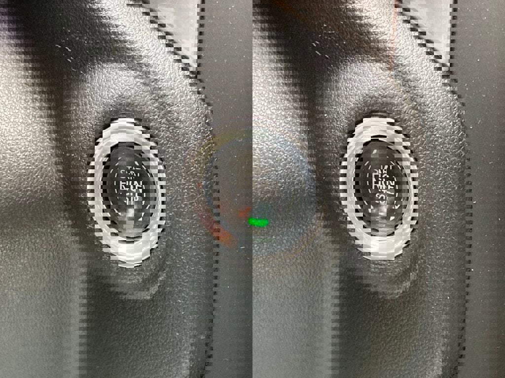 Used 2024 Chevrolet Silverado 2500 Custom w/ Custom Value Package image 26