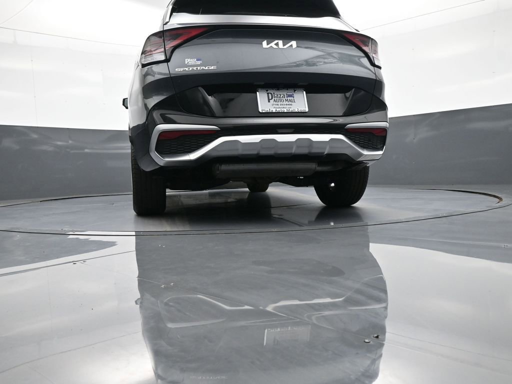 Certified 2025 Kia Sportage SX image 32