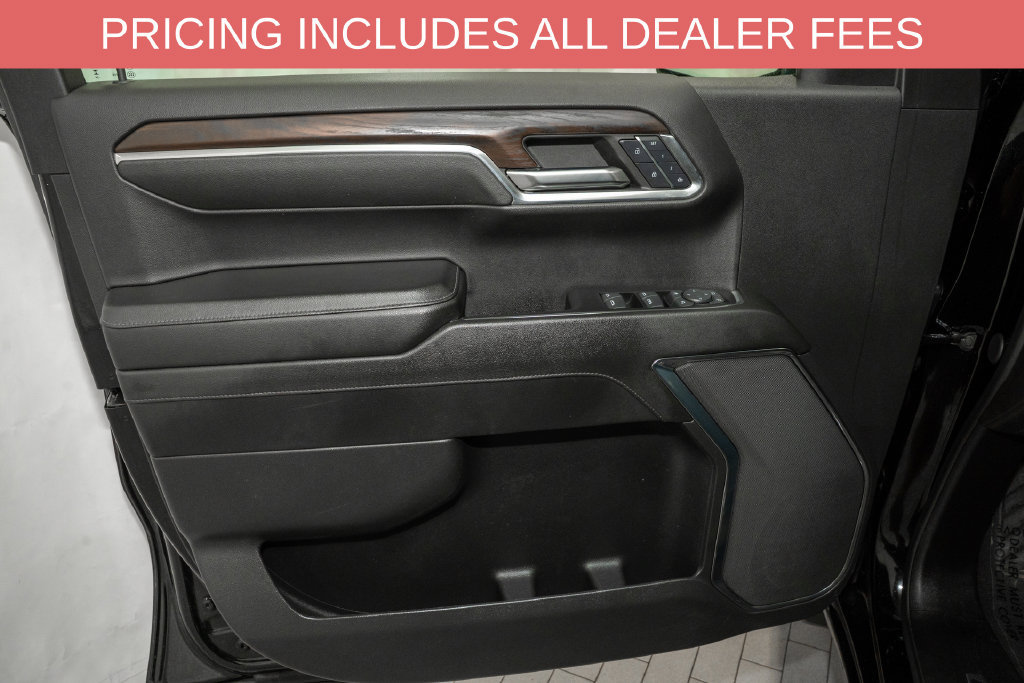 Used 2024 GMC Sierra 1500 SLT AWD/4WD image 16