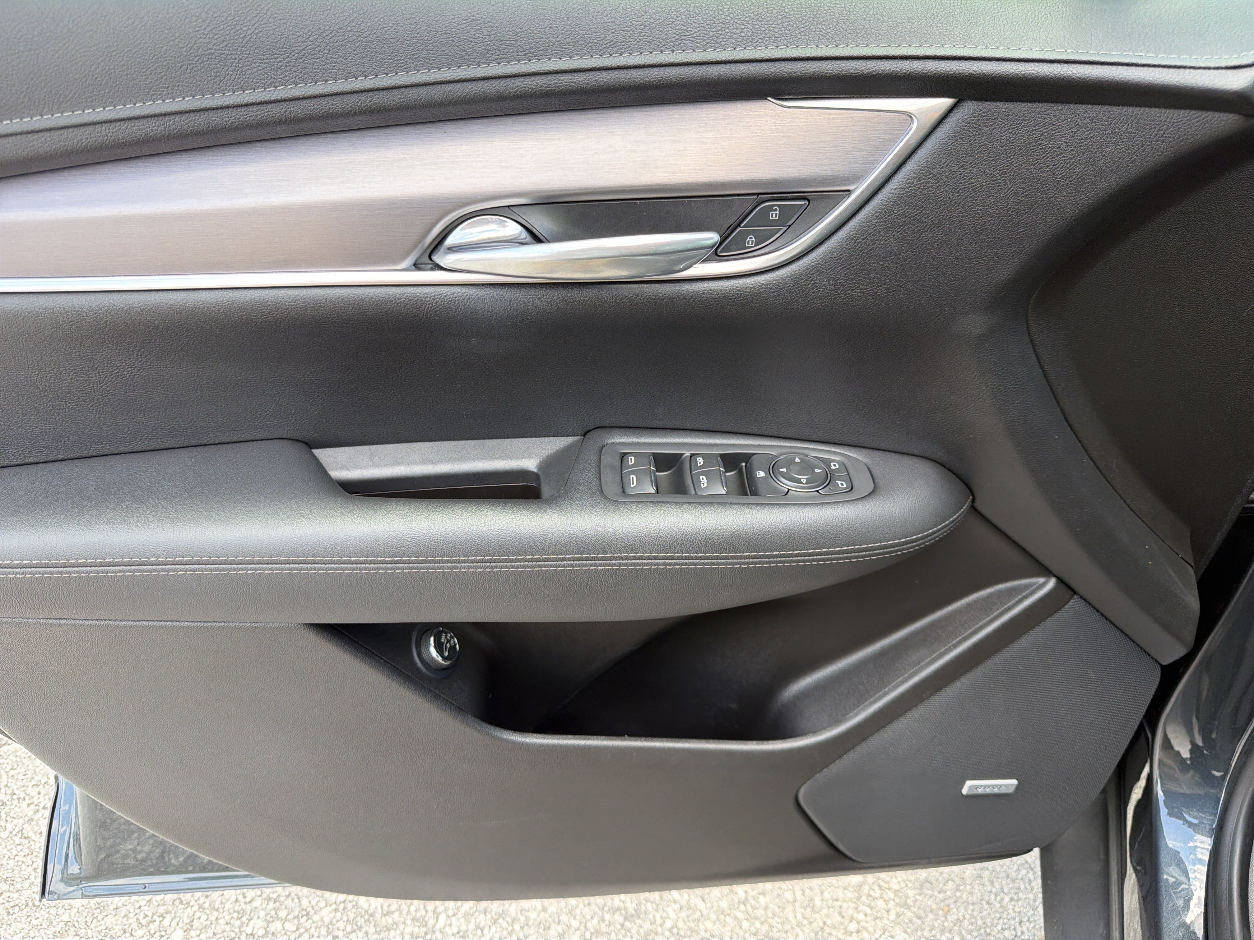 Used 2021 Cadillac XT5 Luxury FWD image 11
