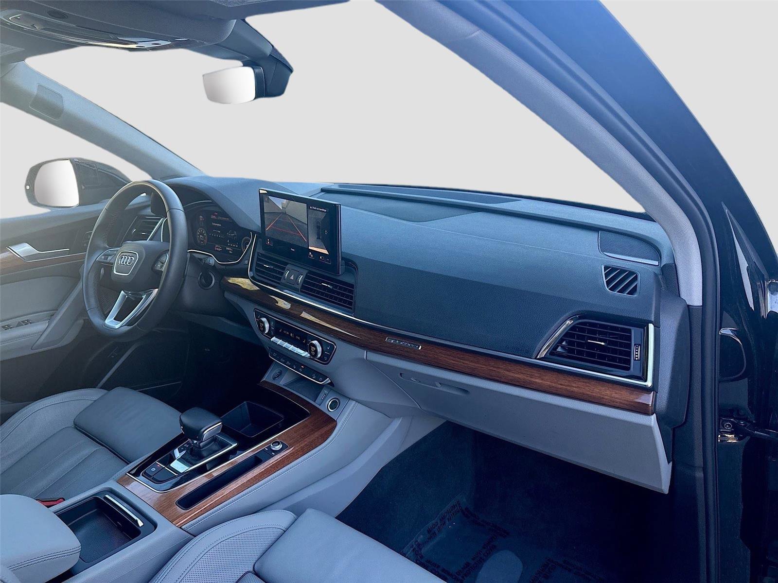 Used 2022 Audi Q5 2.0T Prestige w/ Prestige Package image 33