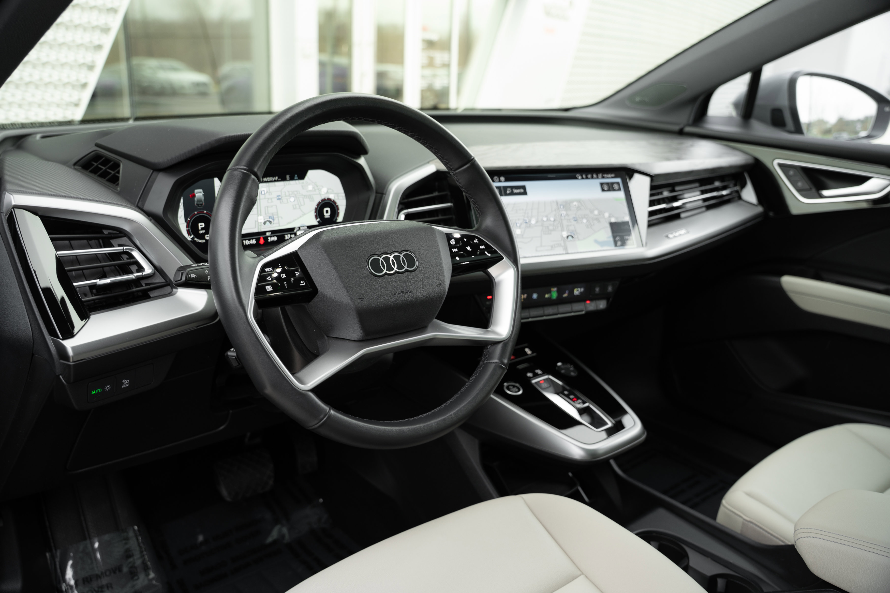 Certified 2024 Audi Q4 e-tron Prestige image 10