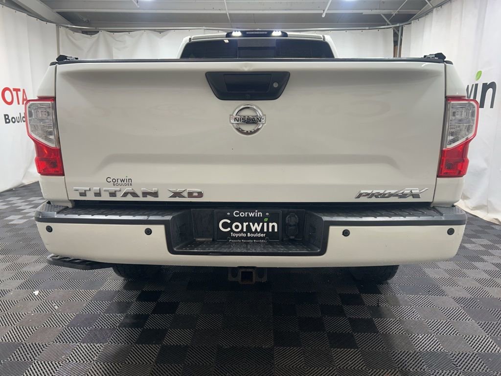 Used 2019 Nissan Titan PRO-4X AWD/4WD image 5