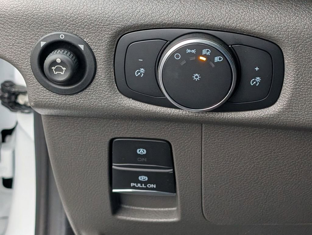 New 2026 Ford Transit 250 148 Medium Roof w/ Load Area Protection Package image 31